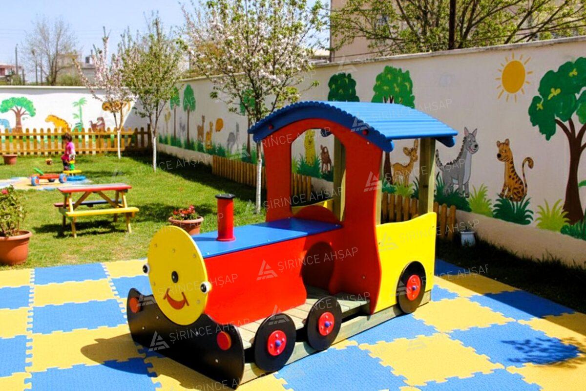 Ahşap Çocuk Oyun Treni (Mini Lokomotif) Ahşap Çocuk Oyun Treni - Tematik Mini Lokomotif Aktivite Alanı