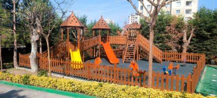 Nilüfer Ahşap Naturel Çocuk Oyun Parkı
