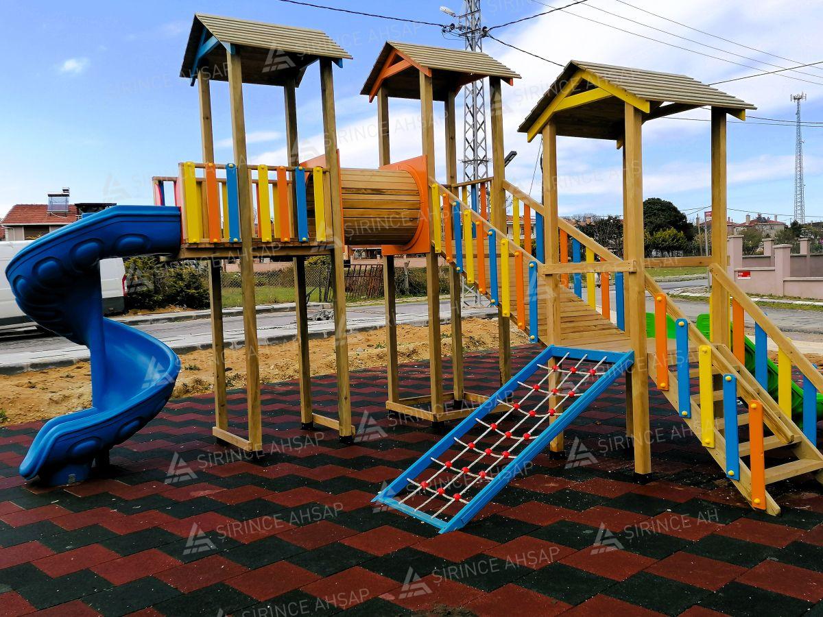 Ahşap Yalıköy Çocuk Oyun Parkı Yalıköy Ahşap Çocuk Oyun Parkı